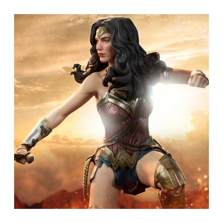 Wonder Woman de Batman vs Superman DC Premium Format Sideshow-JuguetesMeteorito-Wonder Woman de Batman vs Super