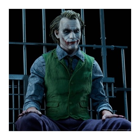 The Joker - The Dark Knight: DC Comics (Premium Format) By  Sideshow - Collector Edition-JuguetesMeteorito-The Joker - The Dark 