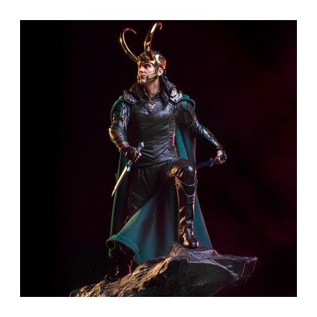 Loki de Thor Ragnarok por Iron Studios-JuguetesMeteorito-Loki de Thor Ragnarok por Iron 