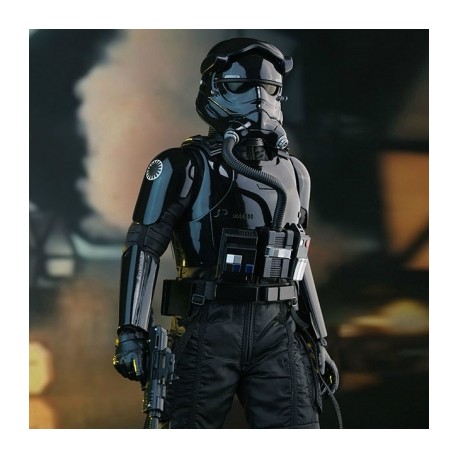 TIE Pilot Escala 1:6 de Star Wars: First Order por Hot Toys-JuguetesMeteorito-TIE Pilot Escala 1:6 de Star Wa