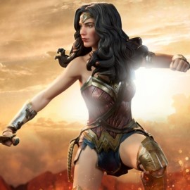 Wonder Woman de Batman vs Superman DC Premium Format Sideshow-JuguetesMeteorito-Wonder Woman de Batman vs Super