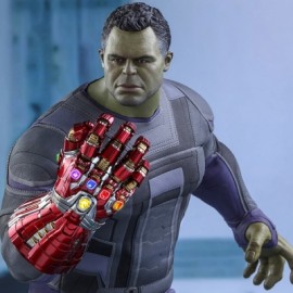 Hulk con Guante de Avengers Endgame Escala 1:6 por Hot Toys-JuguetesMeteorito-Hulk con Guante de Avengers End
