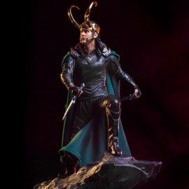 Loki de Thor Ragnarok por Iron Studios-JuguetesMeteorito-Loki de Thor Ragnarok por Iron 